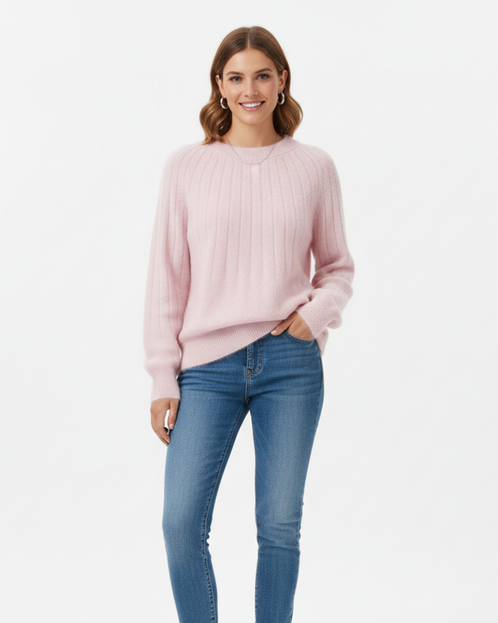 Chandail femme tricoté, doux et confortable, parfait pour un style casual ou une tenue professionnelle.