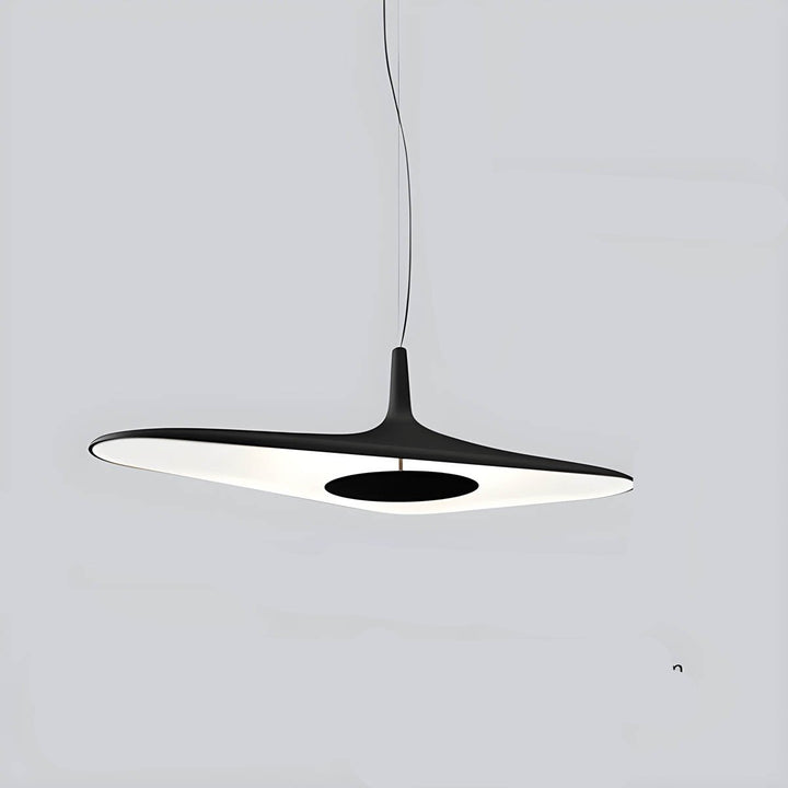 Lustre TIPI, luminaire LED moderne et performant. Design contemporain pour un éclairage tendance et actuel.