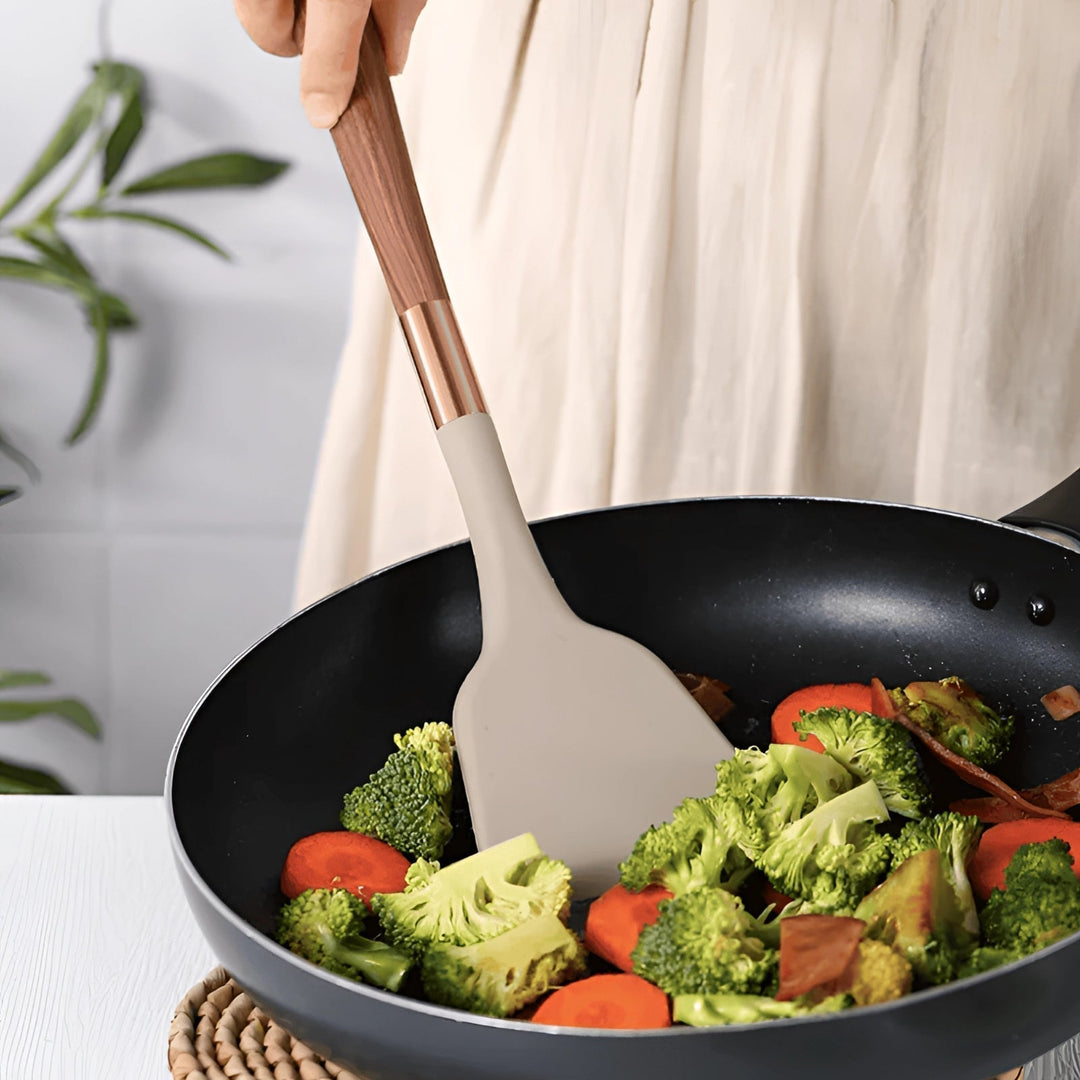 Ensemble complet 10 ustensiles de cuisine en silicone, robustes et antiadhésifs, essentiels pour une maison moderne.