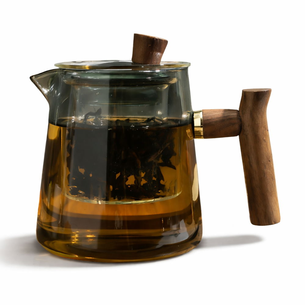 Profitez d'un thé parfait avec cette théière en verre élégante, son infuseur et sa poignée en bois.