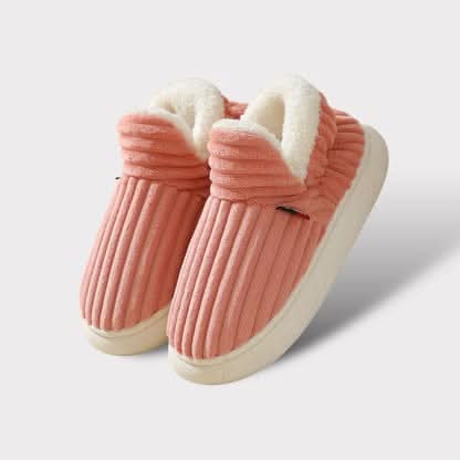 Pantoufles d'hiver femme, douces et moelleuses, pour un confort thermique supérieur.