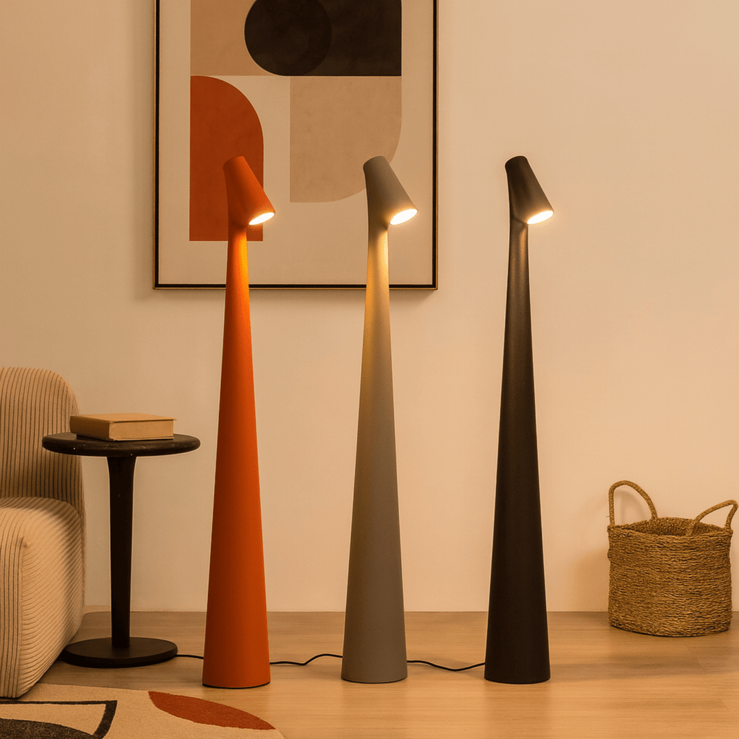 Lampe de table LED Lumora, autonome 20h, sans fil, intensité réglable, design moderne, idéale intérieur/extérieur.