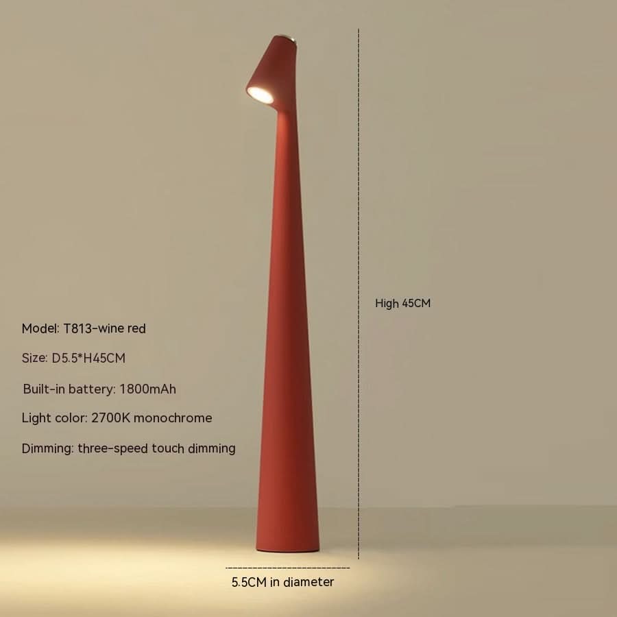 Lampe de table LED Lumora, rechargeable, sans fil, dimmable, parfaite pour créer une ambiance moderne et intime.