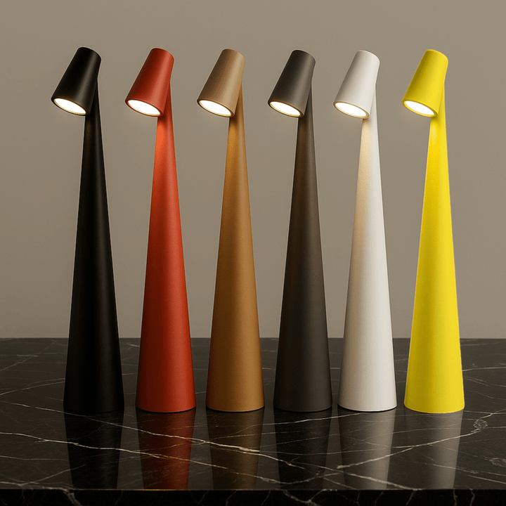 Lampe de table LED Lumora, sans fil, design minimaliste, dimmable, idéale pour votre coin lecture ou table de chevet.