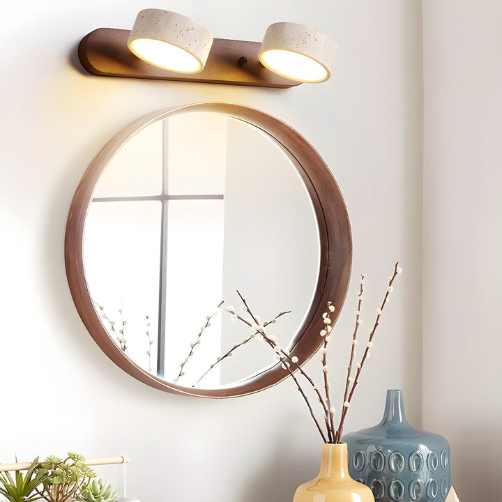Applique murale élégante en travertin et bois, éclairage LED pour une ambiance cosy et stylée.