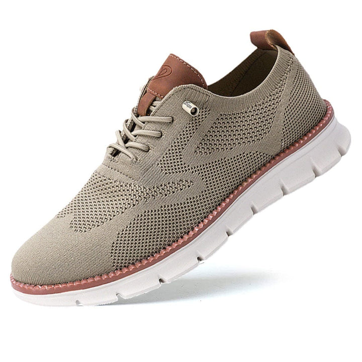 Baskets hommes confortables avec laçage, assurant des pieds frais toute la journée, style moderne.