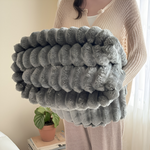 Gris foncé