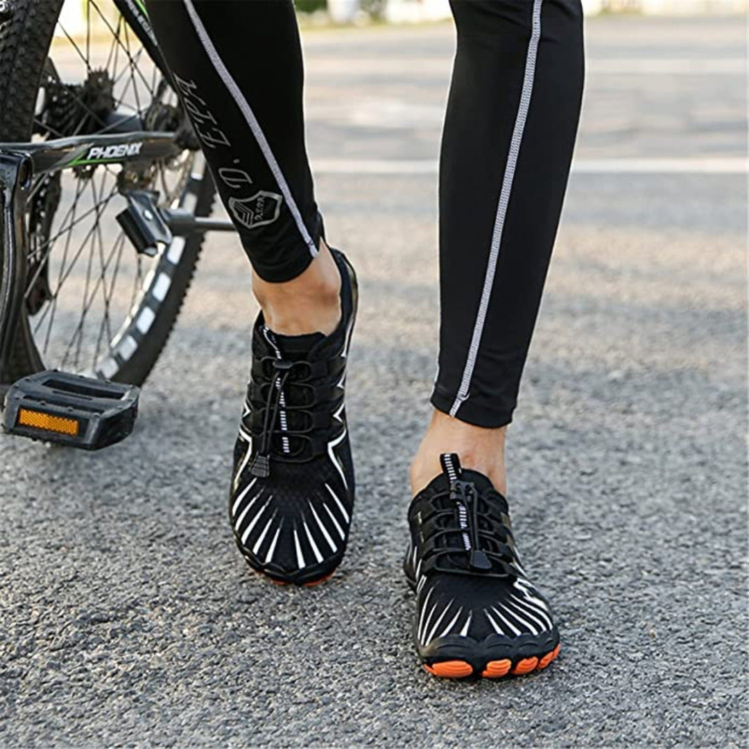 Chaussures de plage unisexes à séchage rapide, parfaites pour la natation et les sports aquatiques.