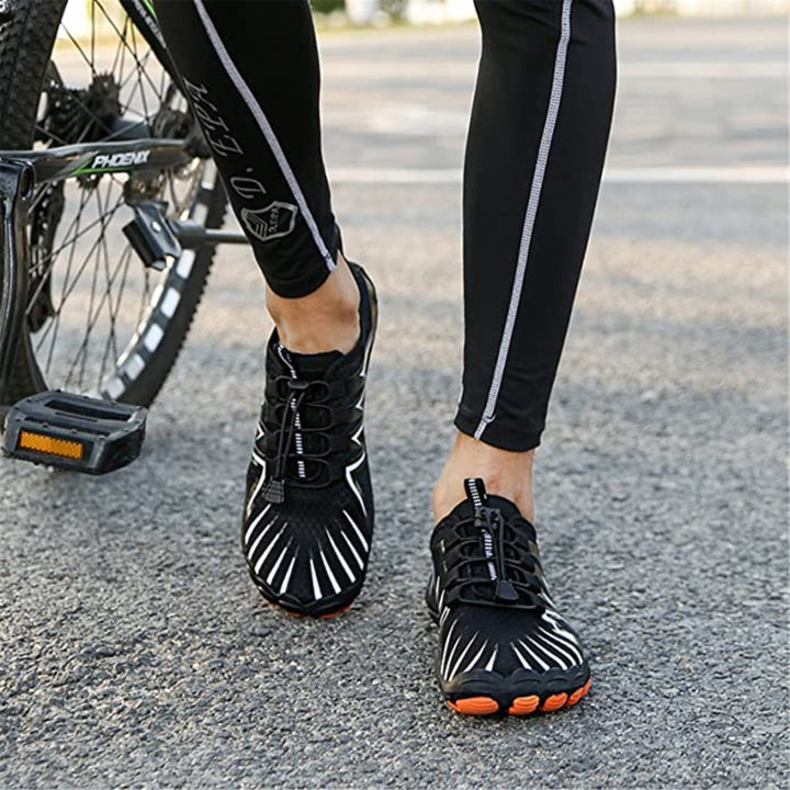 Chaussures de plage unisexes à séchage rapide, parfaites pour la natation et les sports aquatiques.