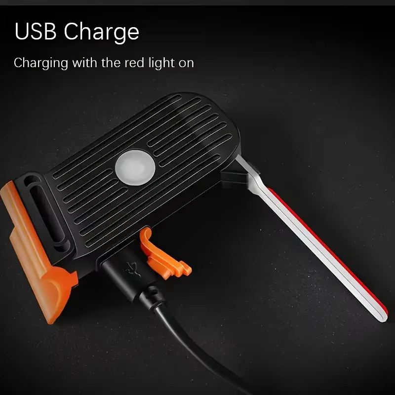 Feu arrière LED de vélo, compact et léger, rechargeable USB pour sécurité et visibilité parfaites.