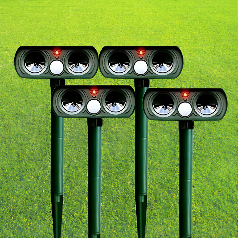 Répulsif ultrasons solaire pour jardin, protège écologiquement pelouse et terrasse des animaux nuisibles sans produits chimiques.