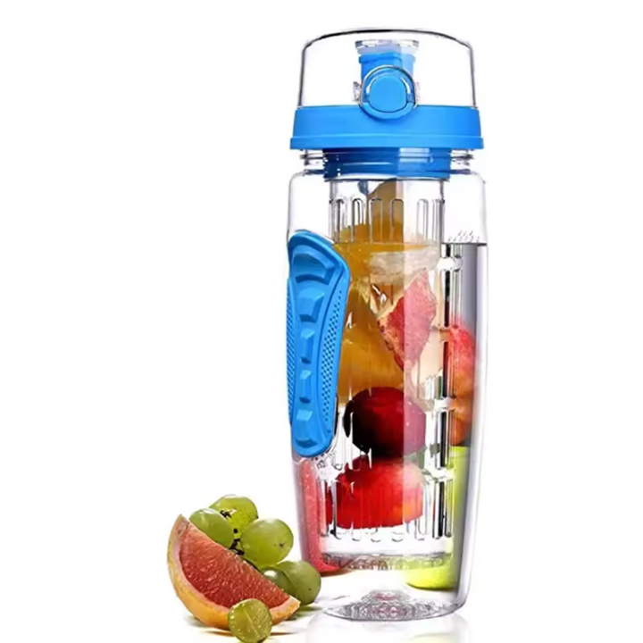 Savourez de l'eau aromatisée saine avec cette bouteille infuseur de fruits AquaLuxe 1000ml sans BPA.