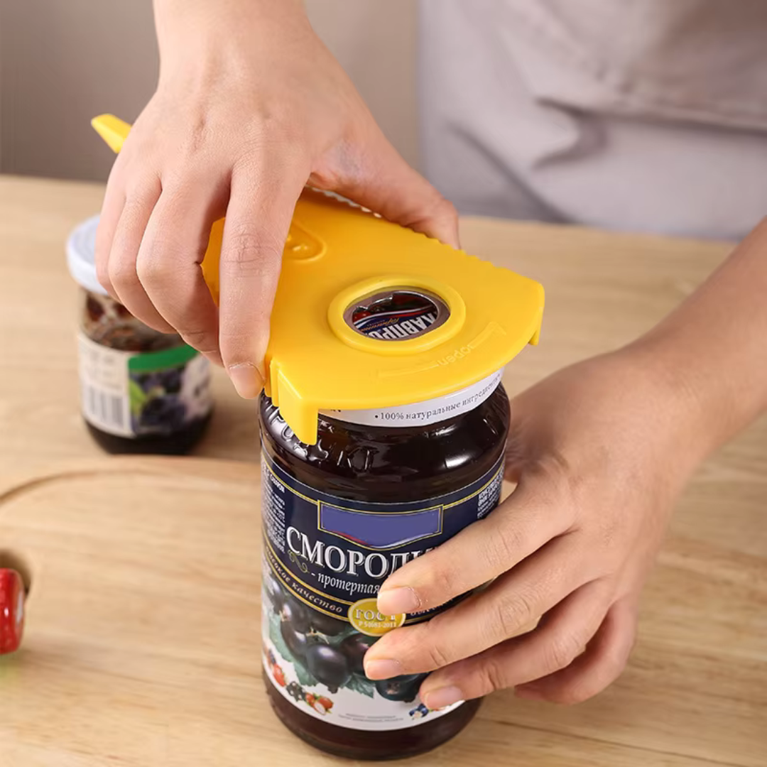 GripOpener blanc ergonomique, ouvre-boîtes et bouteilles polyvalent pour seniors, idéal cuisine facile.