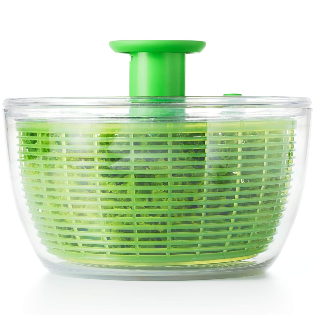 Optimisez votre cuisine avec cette grande essoreuse à salade, pour des légumes frais et une vie saine.
