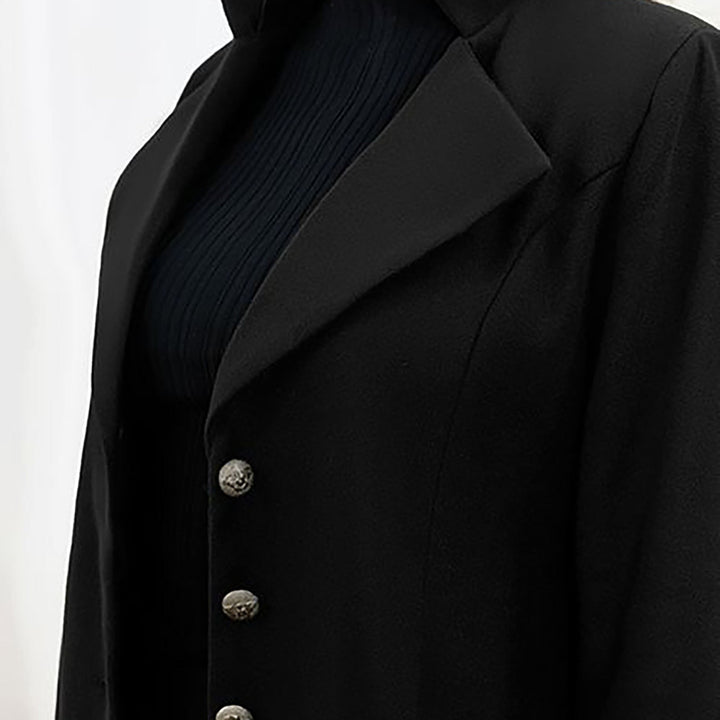 Manteau femme élégant, coupe moderne et chaude, idéal pour un look hivernal raffiné et confortable.