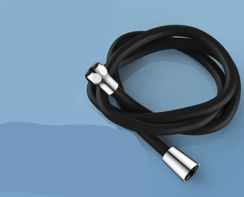 Tuyau de douche haute pression en silicone, assure un jet puissant et uniforme pour une expérience de douche revigorante.