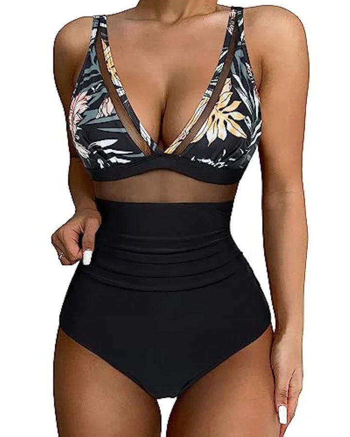 Maillot de bain Sophie, parfait pour les activités aquatiques et la détente au bord de l'eau cet été.