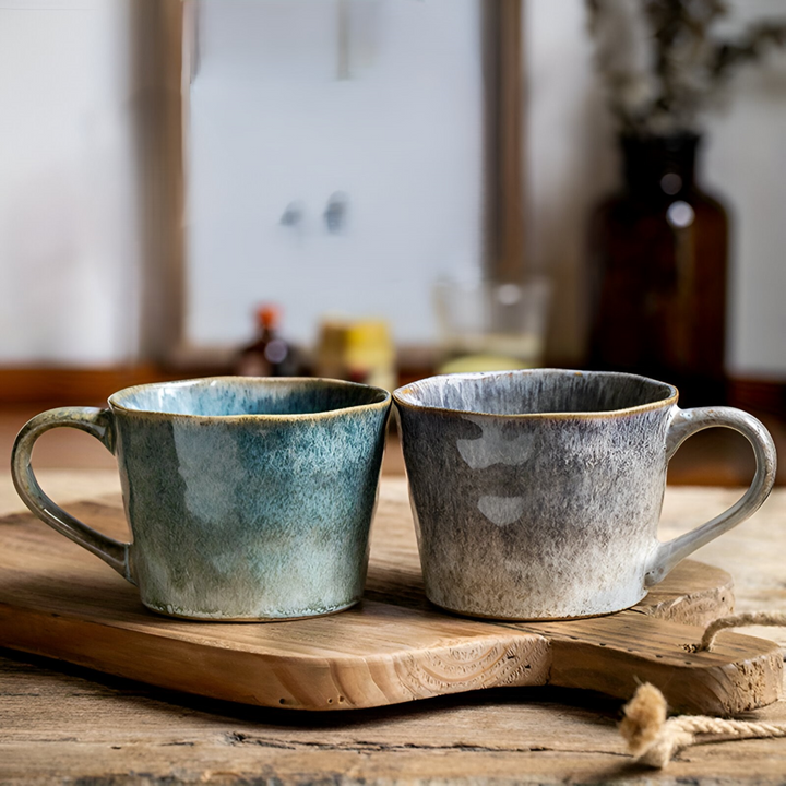 Set de 4 mugs à café céramique vintage céladon, 350ml, ajoutant une touche rustique à votre vaisselle.