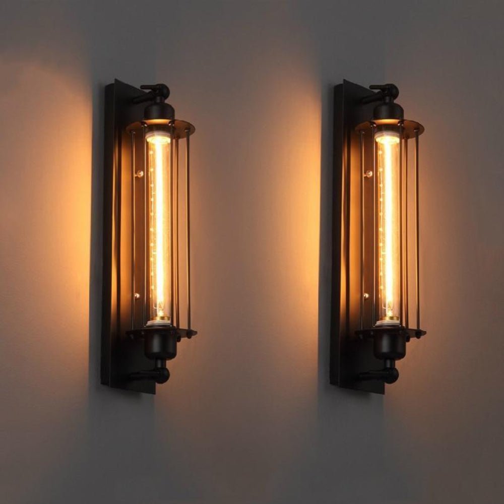 Applique murale LED vintage en métal noir/argent, éclairage décoratif intérieur rustique.
