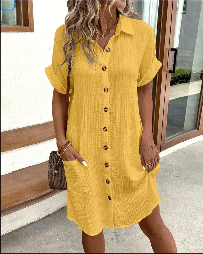 Robe chemise longue femme élégante et polyvalente, boutonnée décontractée. Idéale printemps-été.