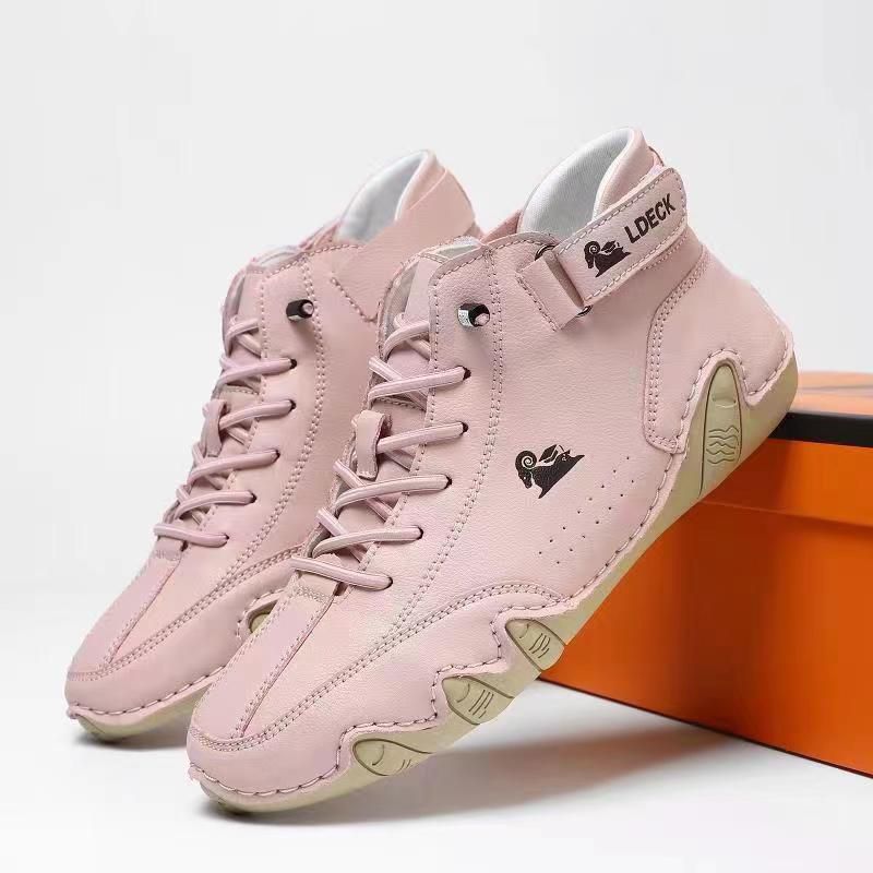 Ces chaussures orthopédiques en cuir offrent élégance, durabilité et un confort quotidien inégalé.