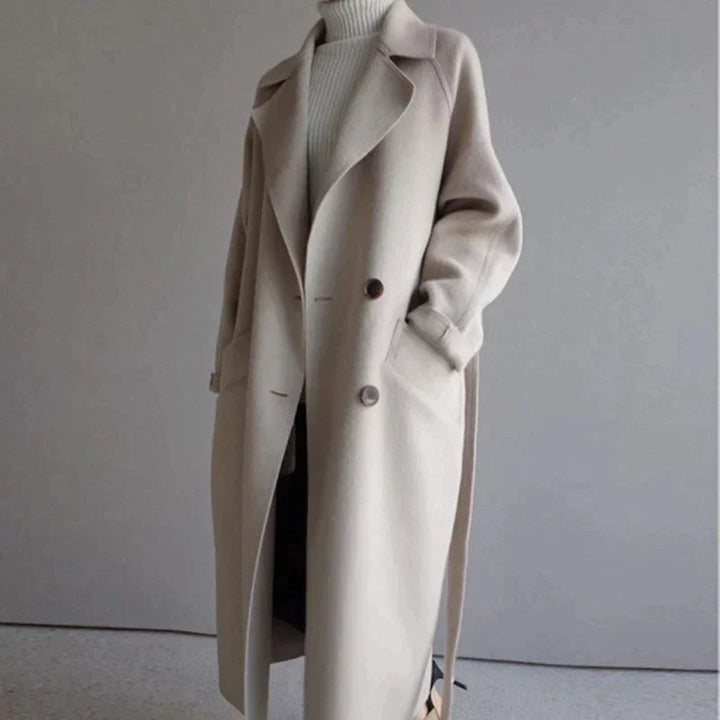 Manteau long Isabelle, dos élégant, style intemporel et chic pour femme.