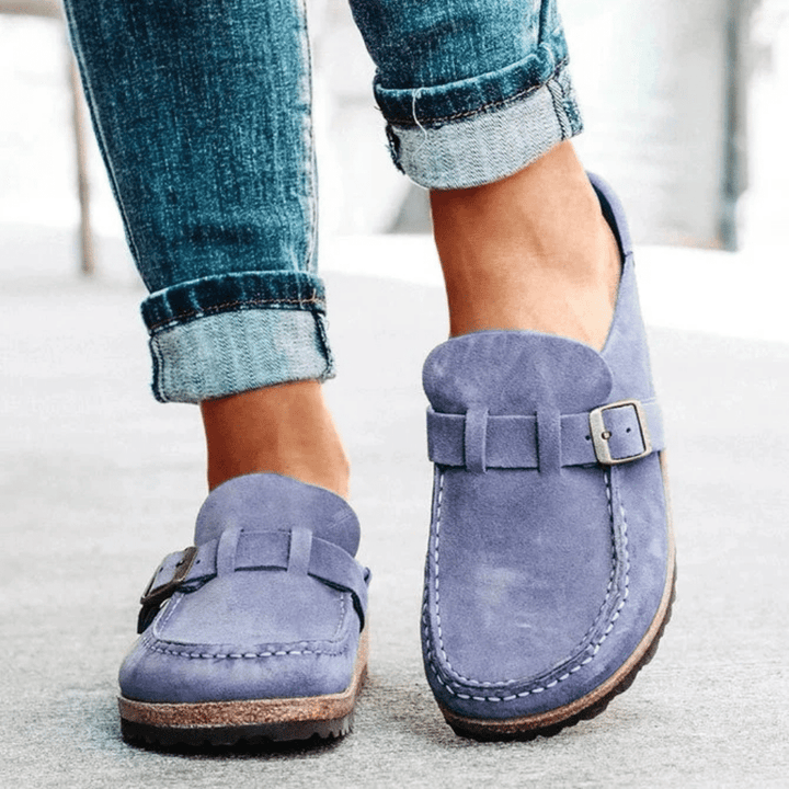 Mules femme ergonomiques décontractées, confortables pour printemps/été, avec bride réglable pour un ajustement parfait.