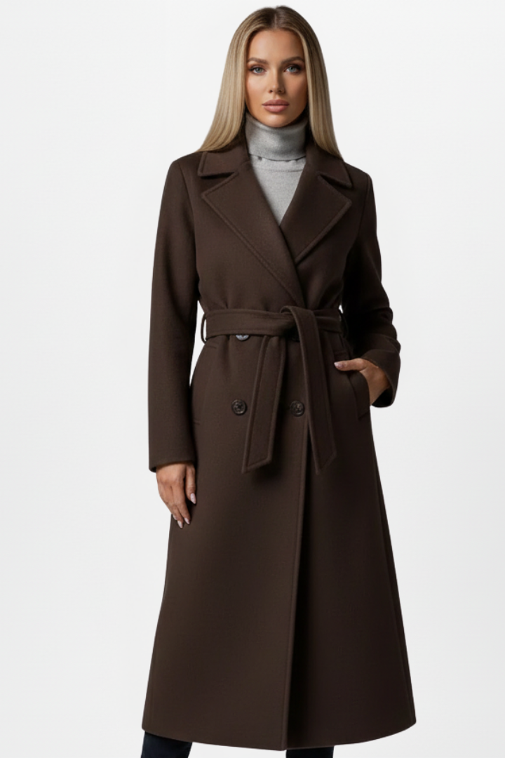 Manteau femme élégant ceinturé. Style croisé chic pour automne/hiver. Vêtement extérieur long, mode classique féminine.