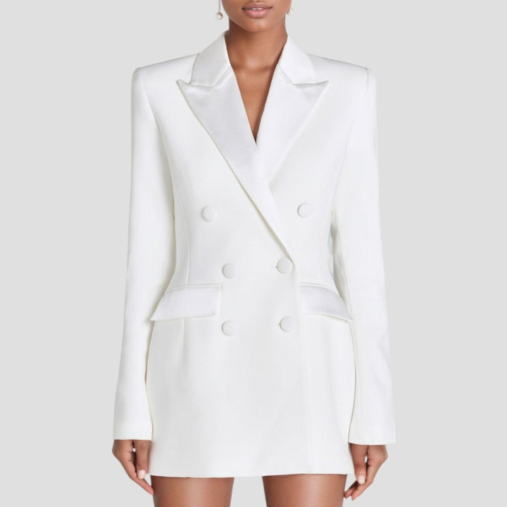 Robe blazer femme satinée double boutonnage, coupe structurée, chic et polyvalente pour tenue de bureau ou soirée.