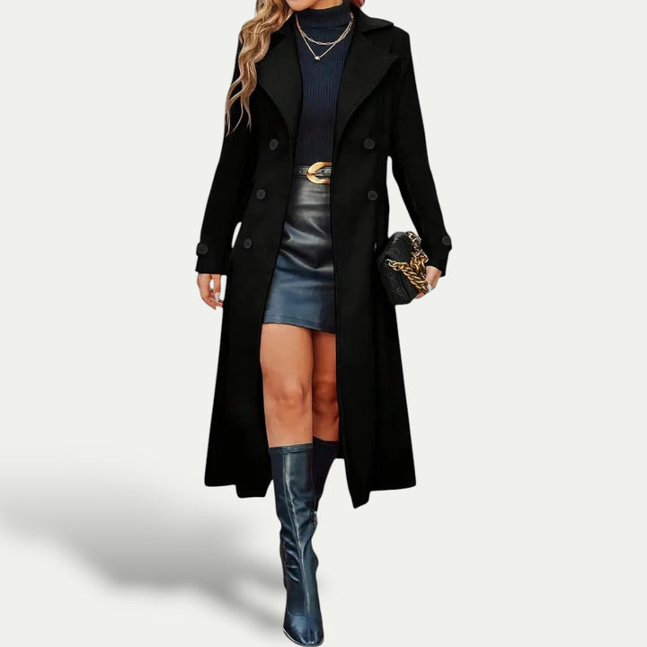 Manteau long femme double boutonnage, style intemporel. Disponible en gris, noir, kaki. Vêtement extérieur chic.