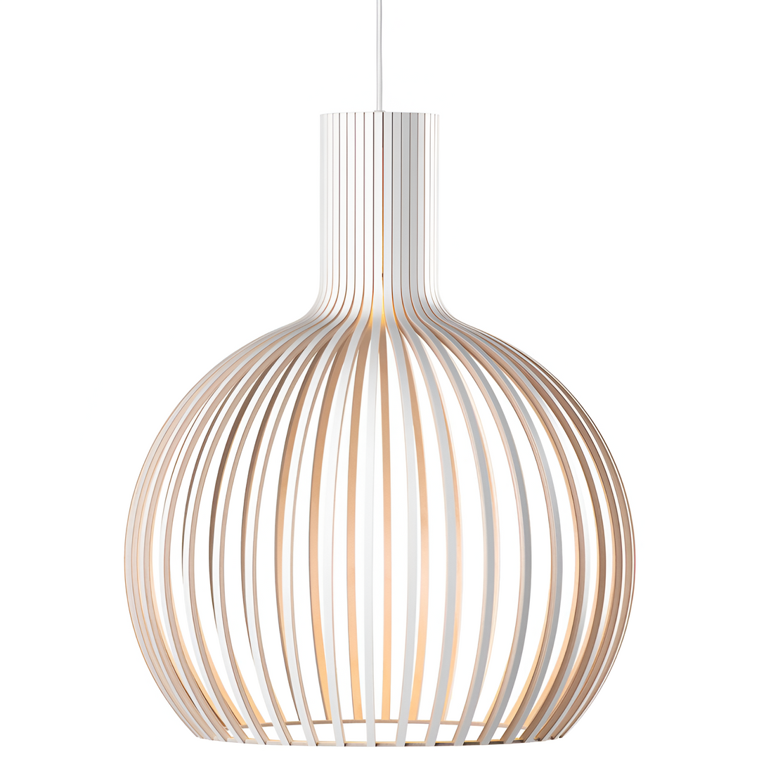 Magnifique lampe suspendue en bois, design épuré, idéal pour éclairer un salon moderne avec style rustique.