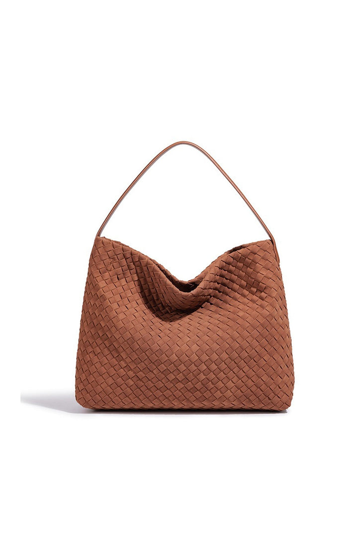 Sac cabas femme tressé, alliant style élégant et praticité pour transporter tous vos essentiels.