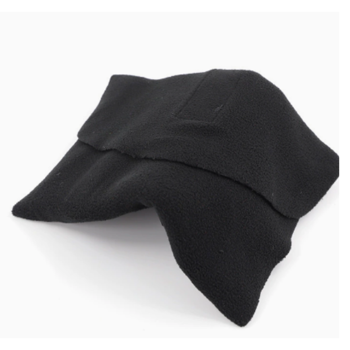 Coussin de voyage Wylie pour avion. Mousse à mémoire et soutien cervical ergonomique pour un confort optimal en vol.