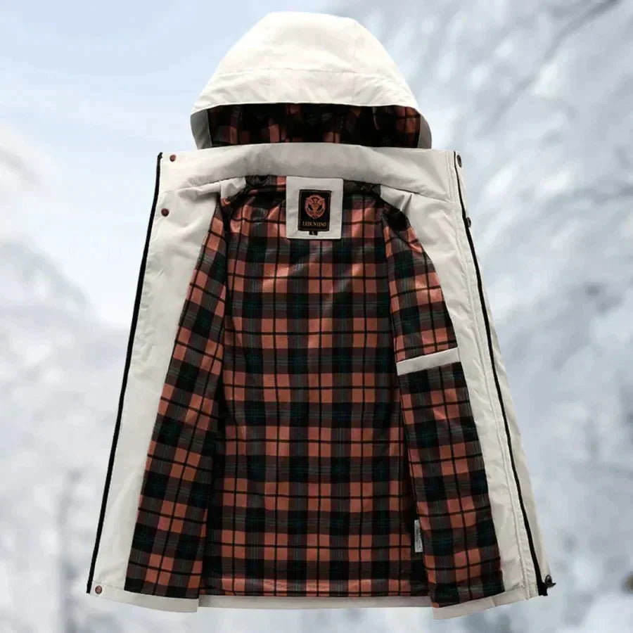 Veste de randonnée homme, imperméable et respirante, confort et protection en montagne.