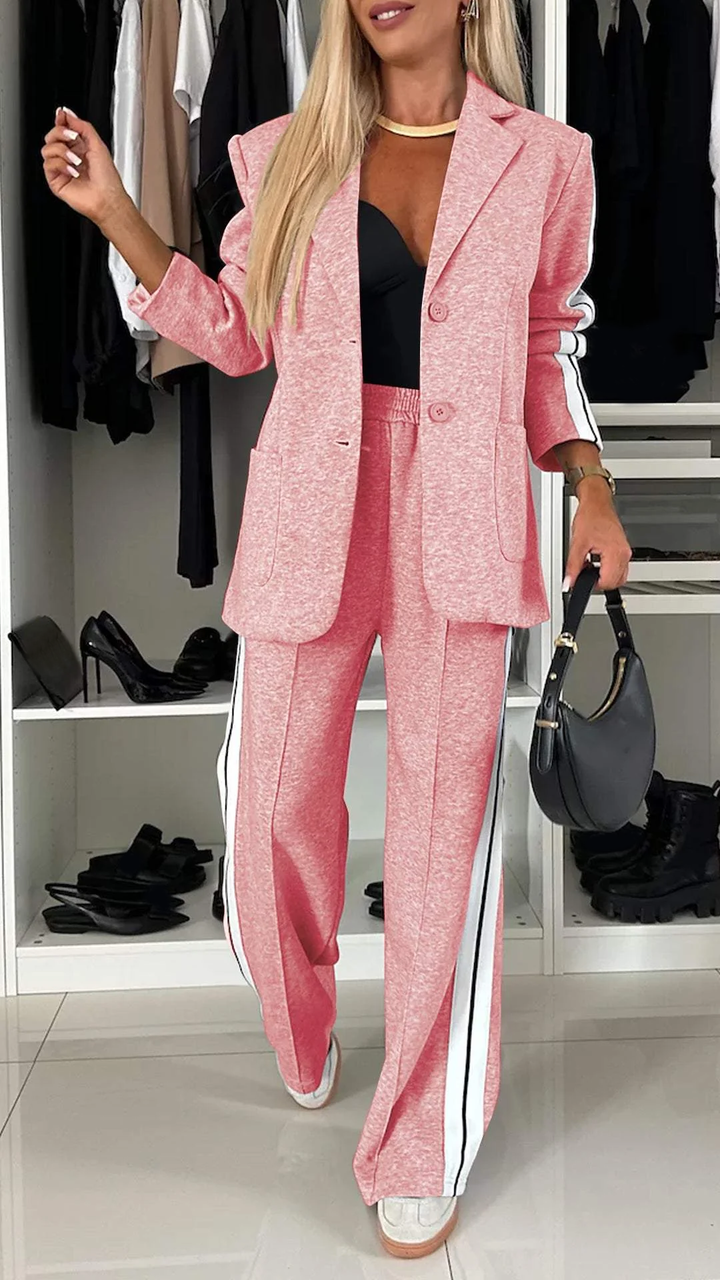 Ensemble 2 pièces femme VivaSet 17 noir, avec blazer structuré et pantalon large fluide pour confort.