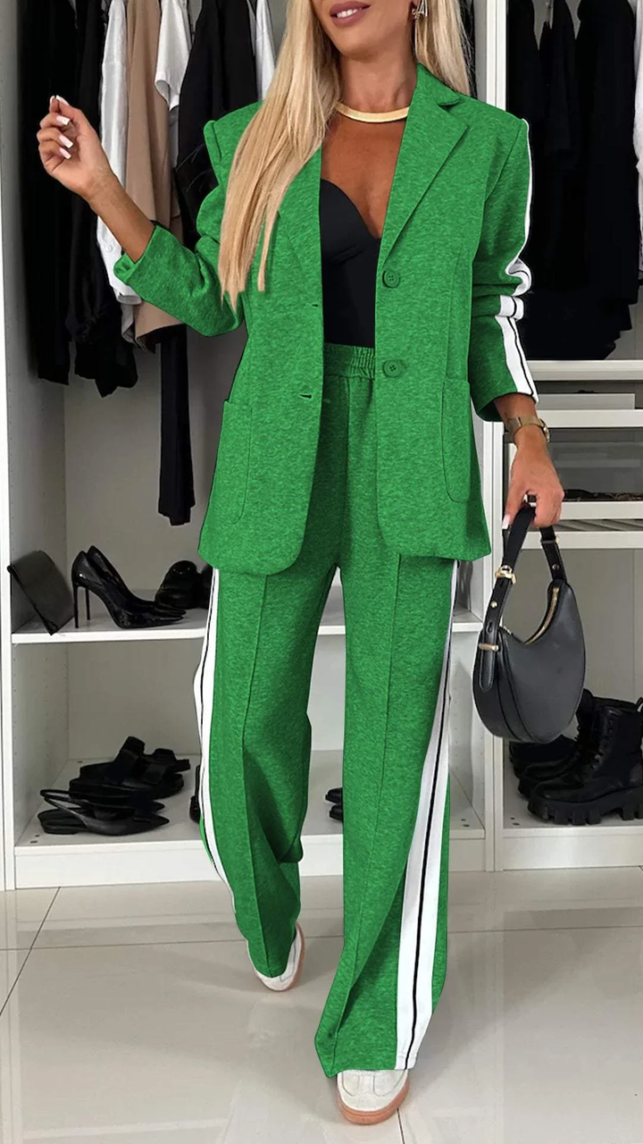 Ensemble chic femme 2 pièces VivaSet 17 noir : blazer et pantalon large pour un look décontracté stylé.