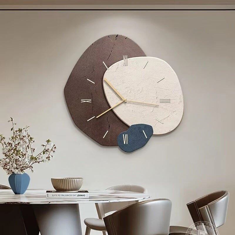 Horloge murale décorative LuxeAura, design moderne, éclairage LED, silencieuse, sublime votre intérieur élégant.