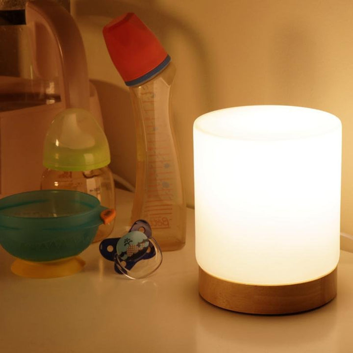 Lampe de table design moderne en verre, éclairage LED tactile pour une lumière d'ambiance douce et 360°.