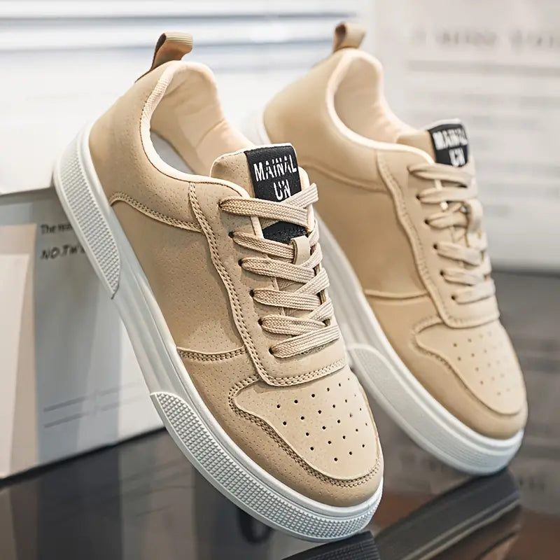 Chaussures de ville homme vertes, luxe discret, idéales pour l'élégance.