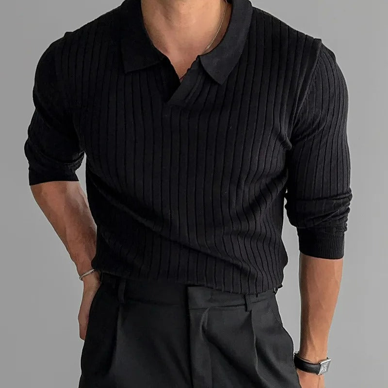 Haut polo homme à manches longues, vêtement masculin confortable pour un style décontracté ou semi-formel.