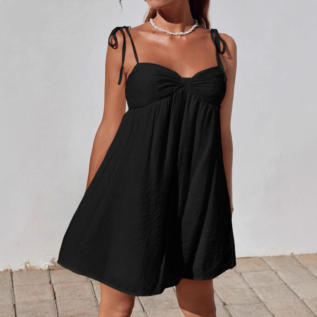 Robe d'été mini pour femme, coupe ample et décontractée. Idéale pour un look confortable et stylé printemps-été.