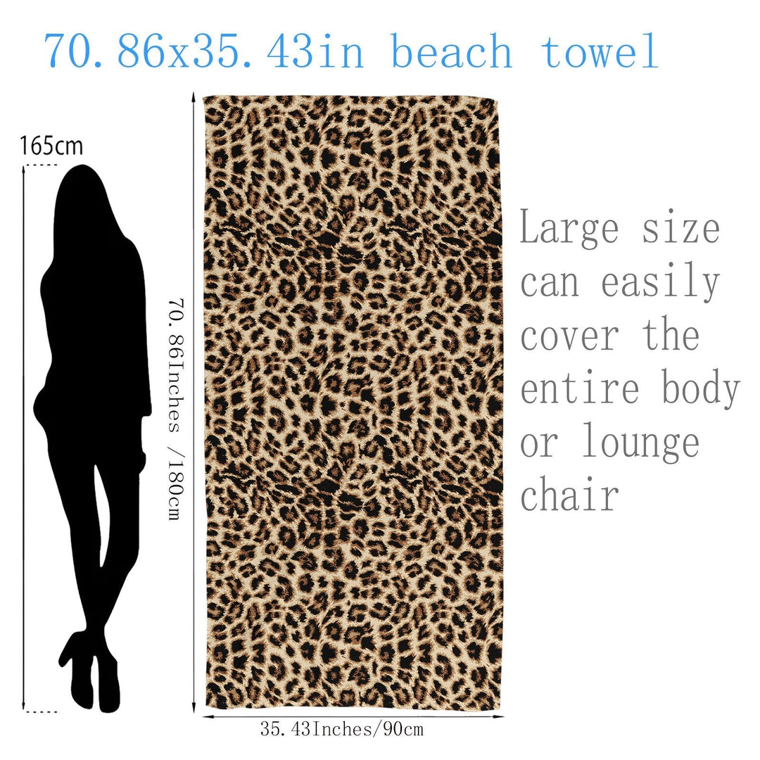 Serviette de plage femme en microfibre douce et séchage rapide. Idéale pour les vacances, la piscine et le sport.