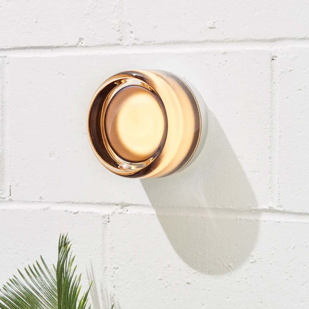 Applique murale LED moderne, éclairage élégant et design contemporain pour votre intérieur.
