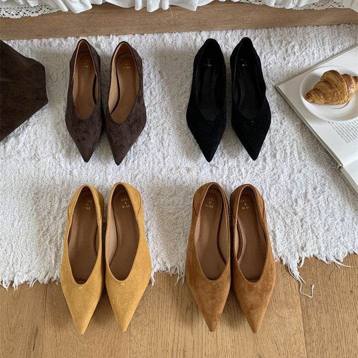 Mocassins femmes confortables et chics, une chaussure plate élégante pour les journées de printemps et d'automne.