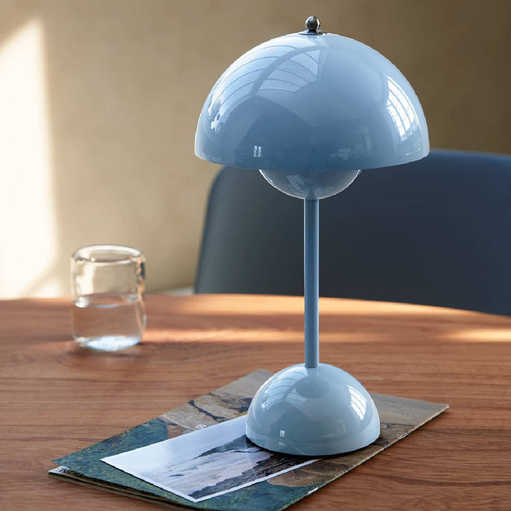 Lampe de table rétro dimmable, abat-jour unique, pour éclairage d'ambiance LED intérieur moderne.