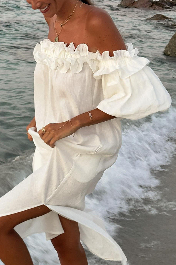 Robe maxi femme élégante avec volants délicats, style bohème chic et épaules dénudées Bardot. Parfaite pour l'été.