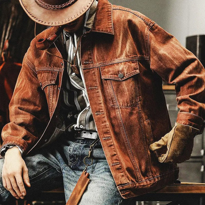 Veste en jean marron homme. Confort quotidien et style intemporel pour le printemps et l'automne.