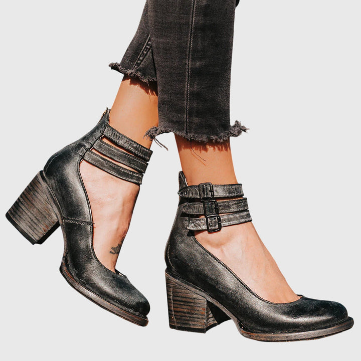 Sandales chic et décontractées pour femmes, parfaites pour un style estival polyvalent.