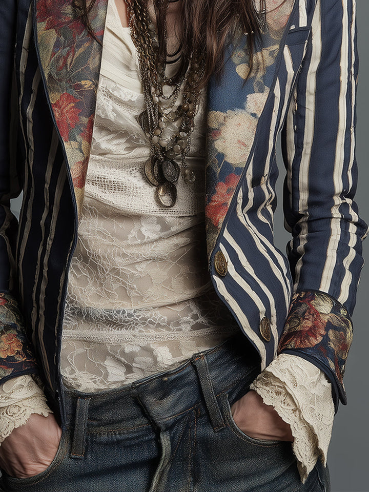 Blazer femme rayé floral bohème, inspiration vintage chic, veste mode idéale pour les beaux jours.