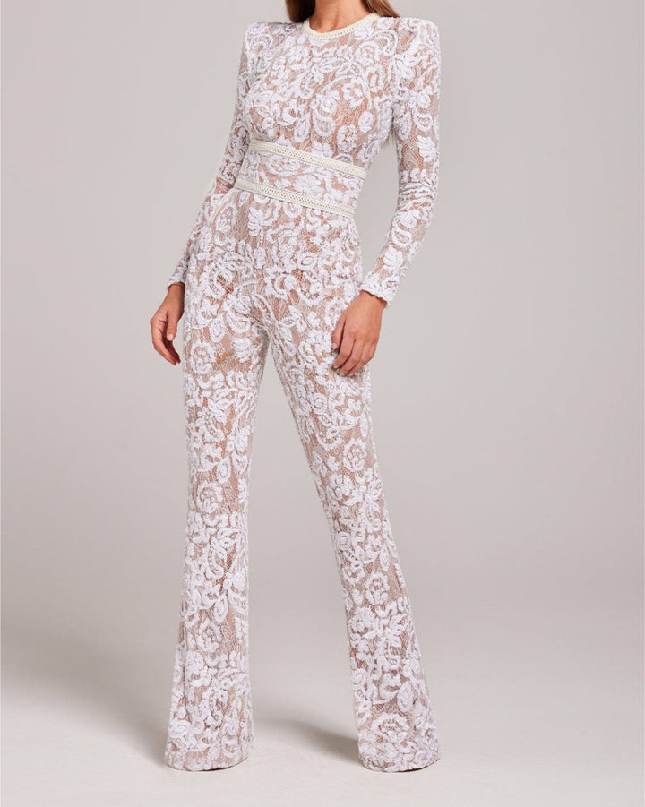Combinaison décolleté V femme, élégance pour mariage, gala ou événement spécial. Jumpsuit confortable.